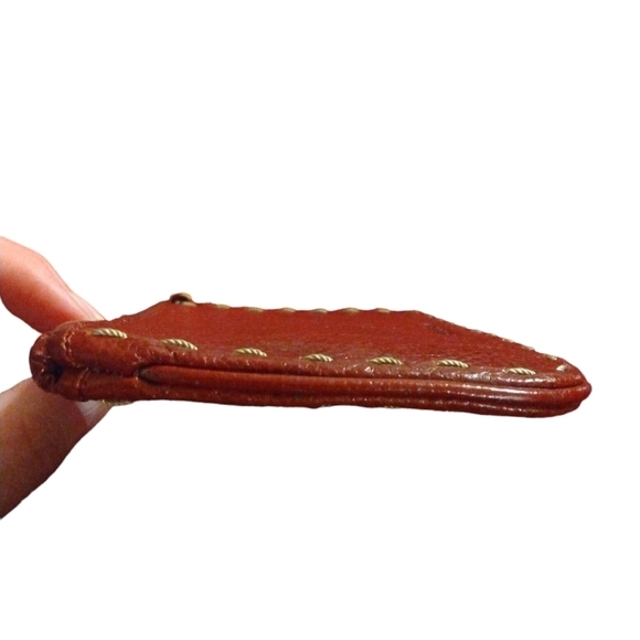 Fossil Wristlet Genuine Leather Coin Holder Style Deep Wine Red Zipper Top - Picture 4 of 8